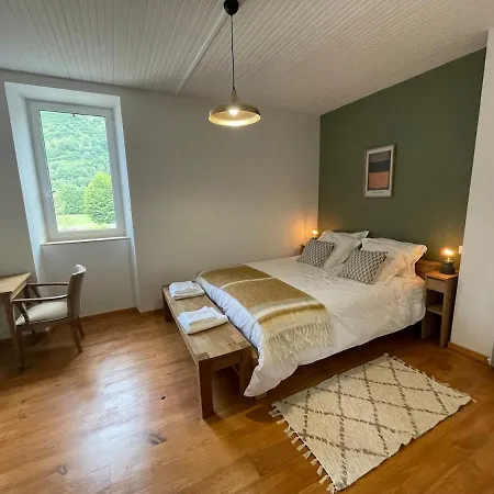 Сasa de vacaciones Maison De Beaudéan