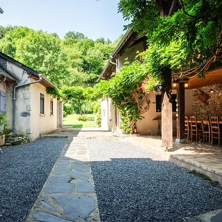 펜션 L'ostal De Beaudéan